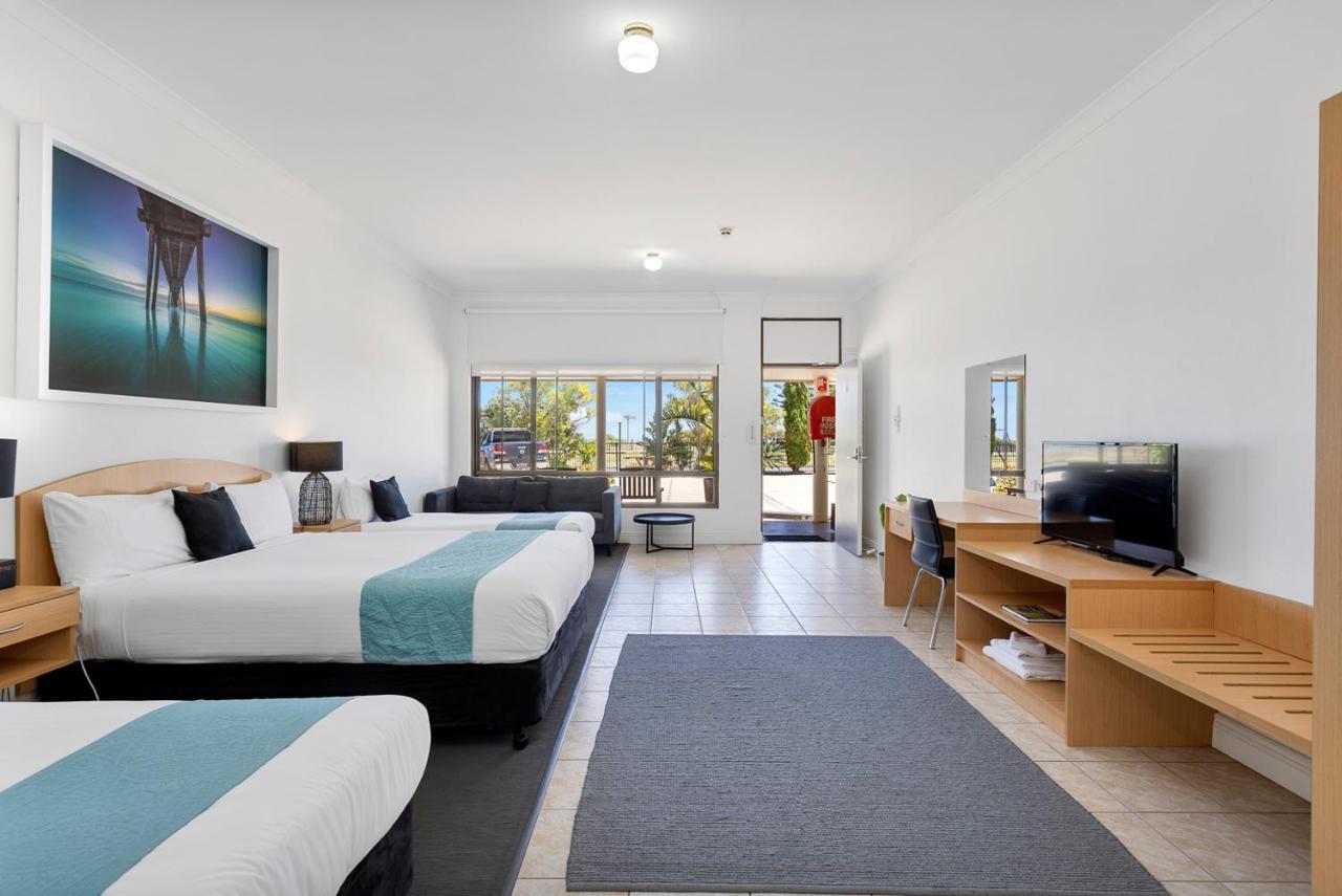 Coast Motel And Apartments Port Noarlunga Exterior photo